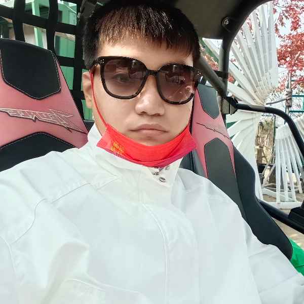 辽宁31岁单身帅哥真诚找对象-湖北征婚相亲网