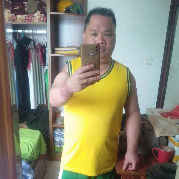广西34岁单身帅哥真诚找对象-湖北征婚相亲网