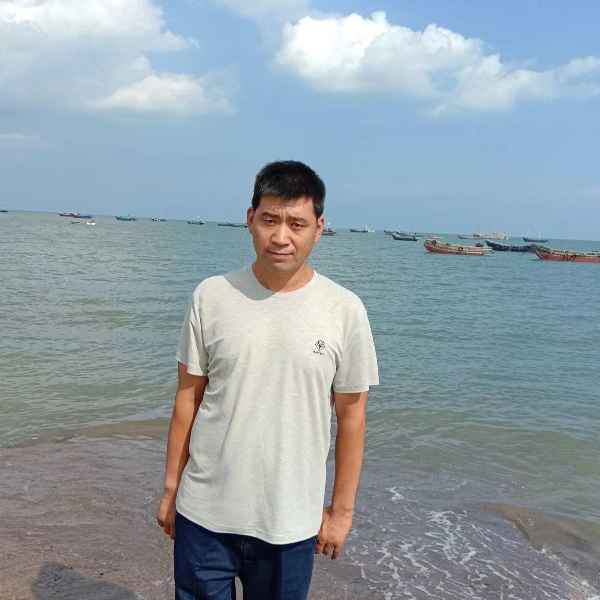 辽宁43岁单身帅哥真诚找对象-湖北征婚相亲网