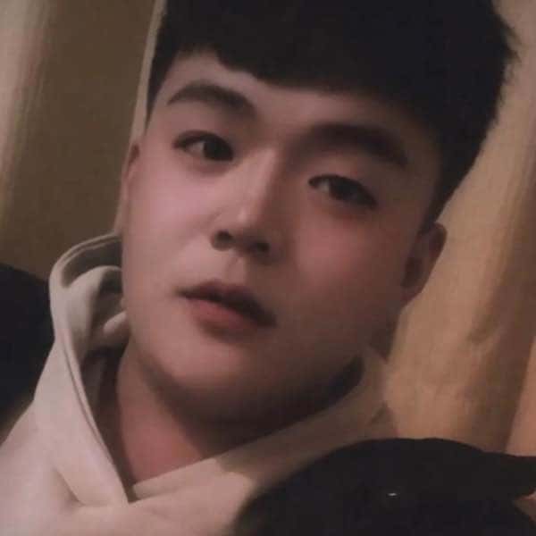 山东25岁单身帅哥真诚找对象-湖北征婚相亲网