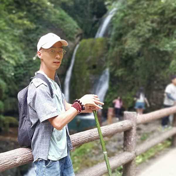 四川28岁单身帅哥真诚找对象-湖北征婚相亲网