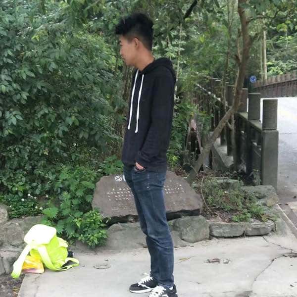 四川26岁单身帅哥真诚找对象-湖北征婚相亲网