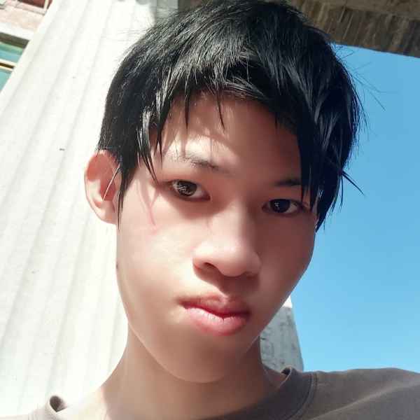 海南21岁单身帅哥真诚找对象-湖北征婚相亲网