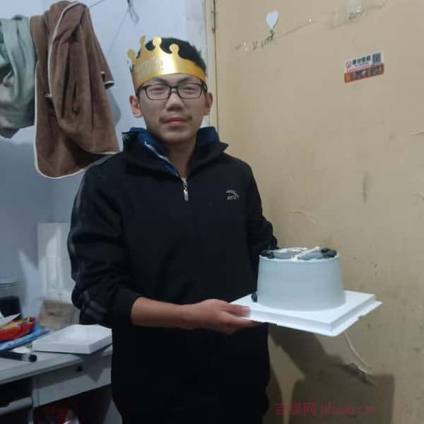 山东18岁单身帅哥真诚找对象-湖北征婚相亲网
