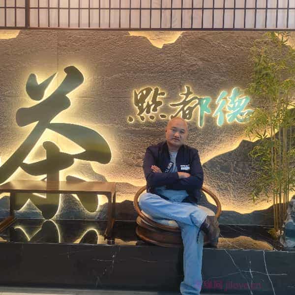 广东35岁单身帅哥真诚找对象-湖北征婚相亲网